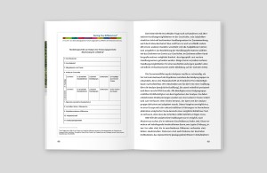 doppelinnenseite mit tabelle und textseite