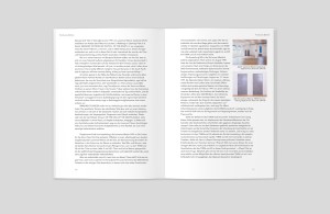 doppelinnenseite, textseiten, rechte seite mit farbigen textabbildungen
