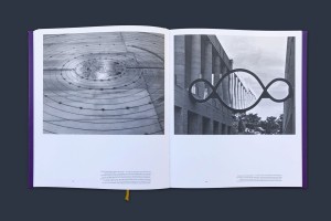 Doppelinnenseite – links und rechts: querformatiges SW-Foto, darunter Bildlegenden