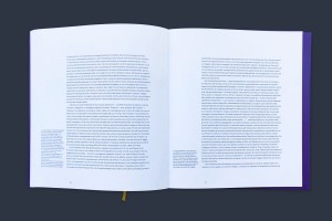 Doppelinnenseite – Textseiten italienisch, Fließtext in Absätzen mit Fußnoten in der Marginalspalte