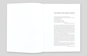 kataloginnenseiten »different eyes #1« mit text von edith stohl