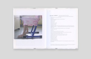 Katalog für das Projekt »textil:mobil«, Innenseiten Text Statements zu den Workshops, Farbfoto